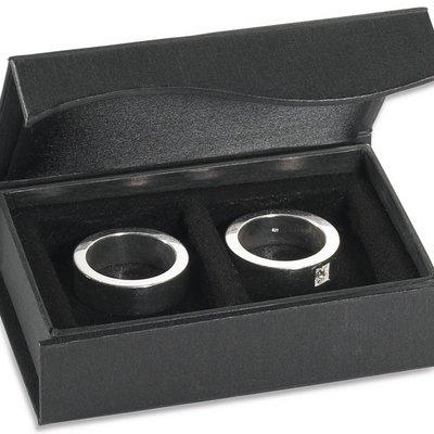 Noble wedding ring case