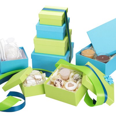 Cardboard packaging for candles and wellness products