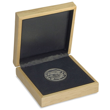 High quality coin case made of light wood