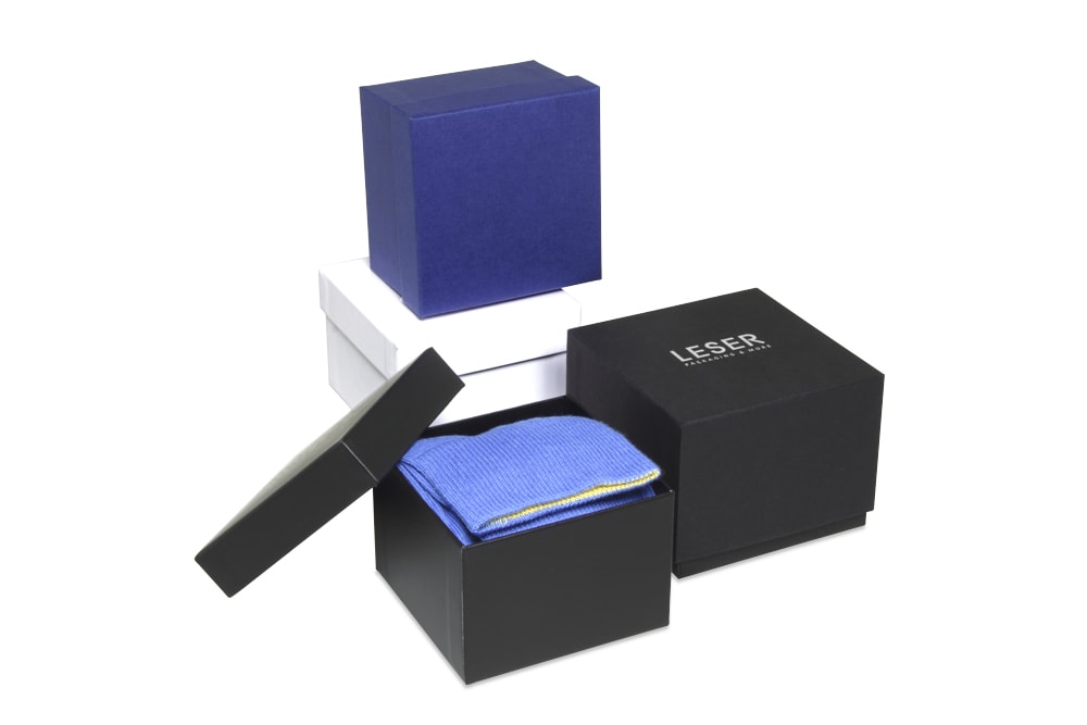 LESER Sock packaging | Boxes and packaging in small quantities for socks | Liftoff boxes